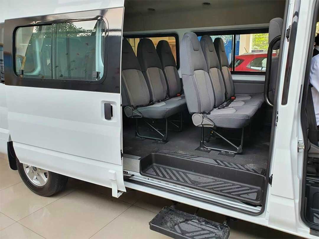 Ford Transit 2025: thông số, hình ảnh, phiên bản, giá cả và đánh giá mới nhất