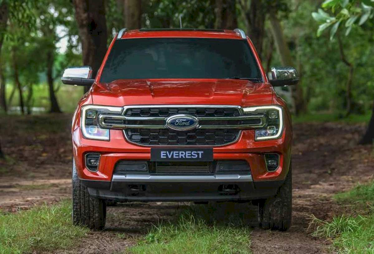 Ford Everest 2023 thế hệ mới vừa ra mắt phân khúc SUV 7 kẻ hủy diệt Fortuner Hyundai Santafe