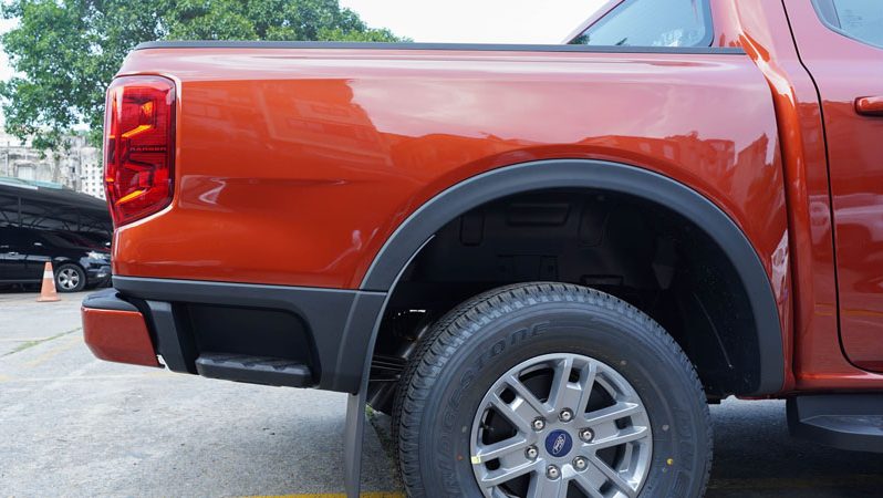 Ford Ranger XLS 2.0L 4X2 MT