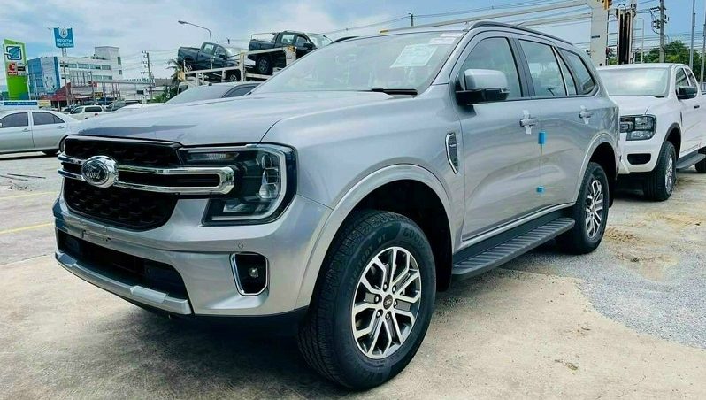 Ford Everest Ambiente 2.0L 4×2 AT