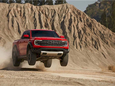 Ford Ranger Raptor 2023: Thiết kế tinh tế hơn, khả năng off-road vượt trội