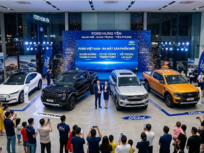 SO SÁNH 5 PHIÊN BẢN FORD EVEREST 2026: TỪ TRẢI NGHIỆM TIỆN NGHI ĐẾN SỨC MẠNH VƯỢT TRỘI